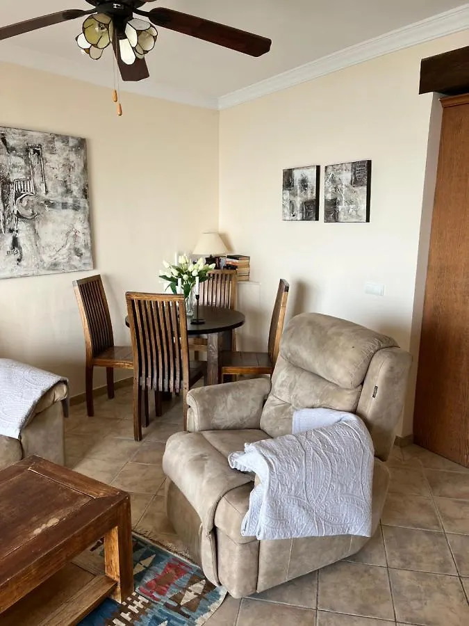 Carabeo 72 Menyber Apartman Nerja 0*,  Spanyolország